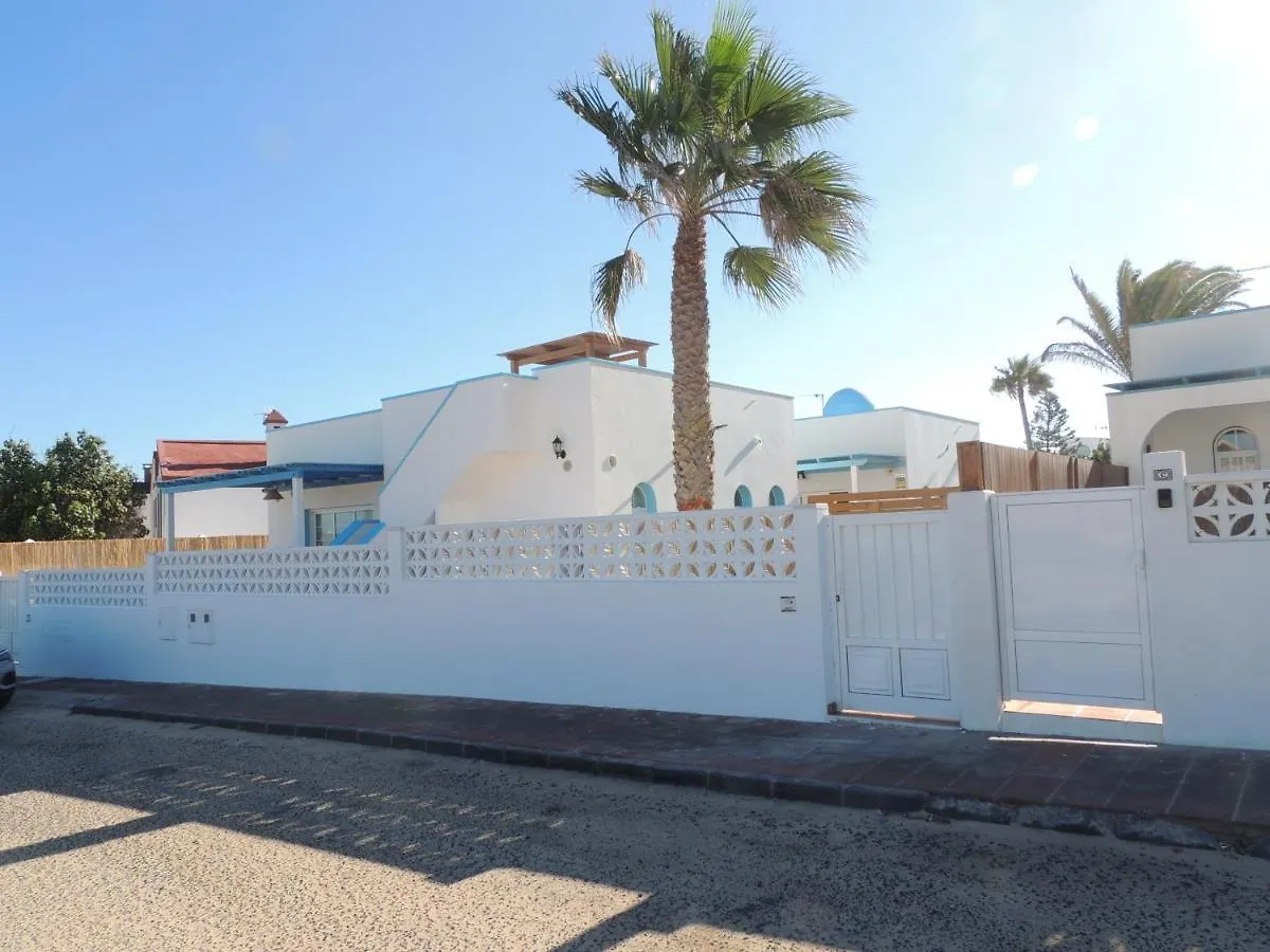 Villa View , Beach House , By Mahbovillas Corralejo
